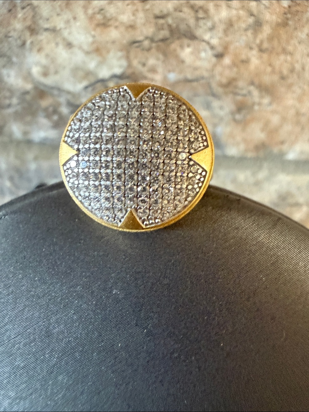Freida Rothman Gold Pavé Disc Ring - Picture 5 of 5